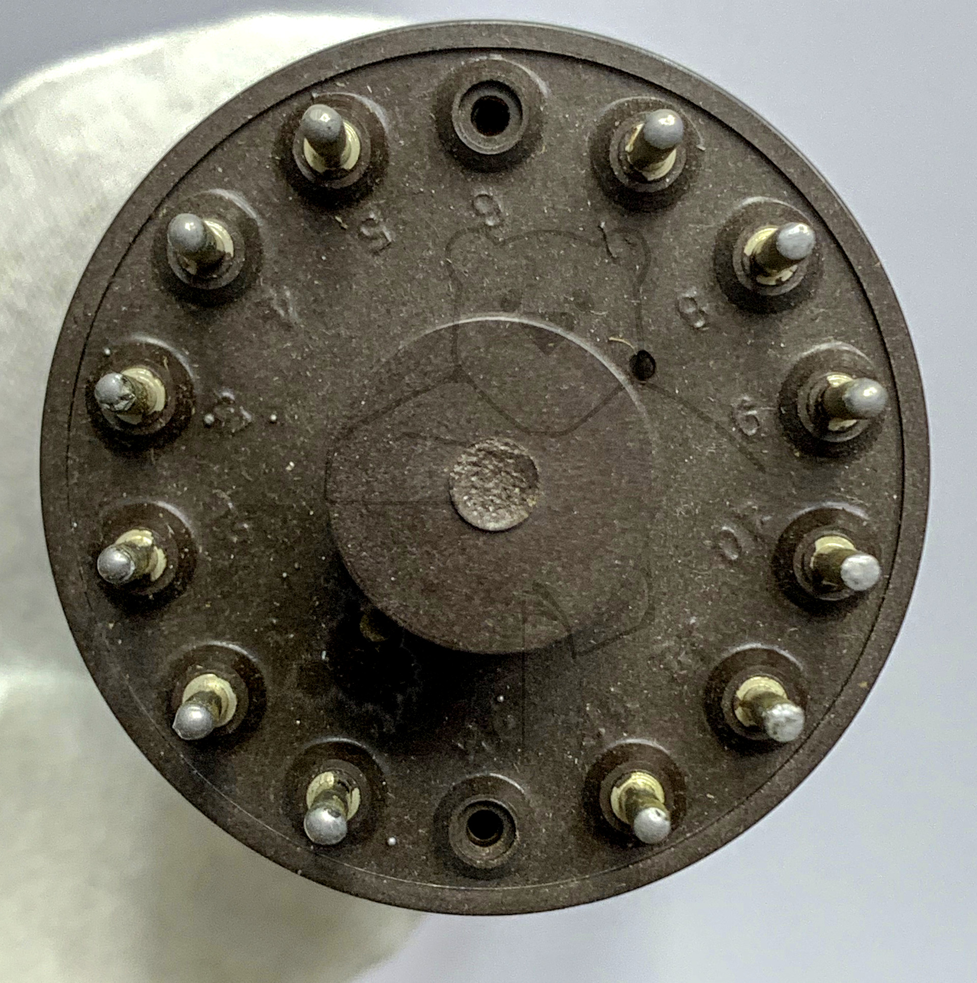 Röhren mit: Diheptal, 14pol.